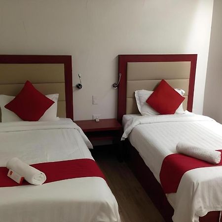 Cherry Midtown Hotel Olongapo Exterior foto